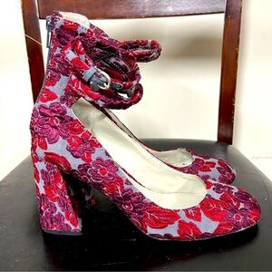 1 State Floral Heels